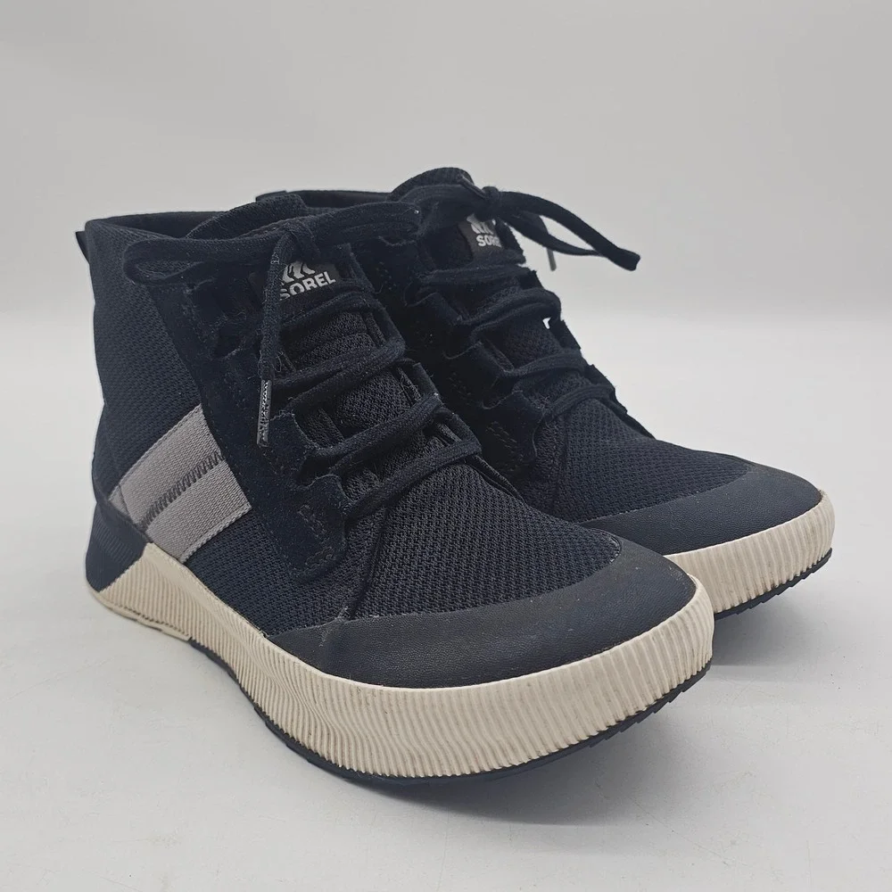Sorel Women's 9 Out N About III Mid Sneaker Waterproof Shoes Black/Sea Salt
